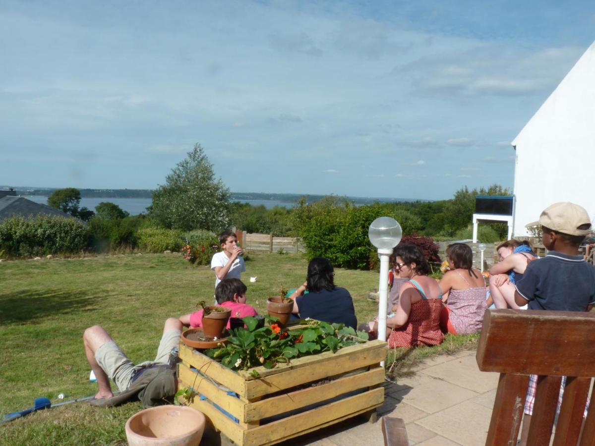Gite Des Confitures A Lanveoc-Crozon Exterior photo